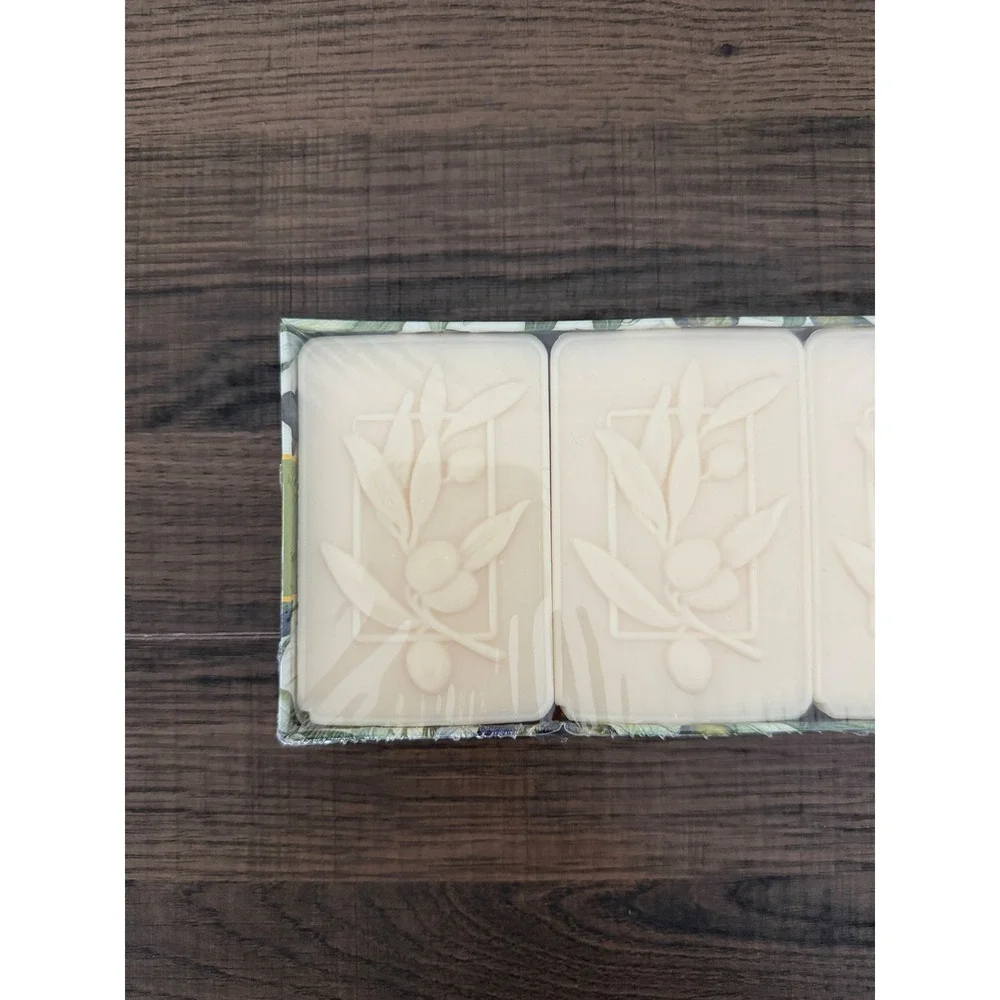Saponificio Artigianale Fiorentino Olive Oil Scented Soap 3 Bar Set Italy NIB